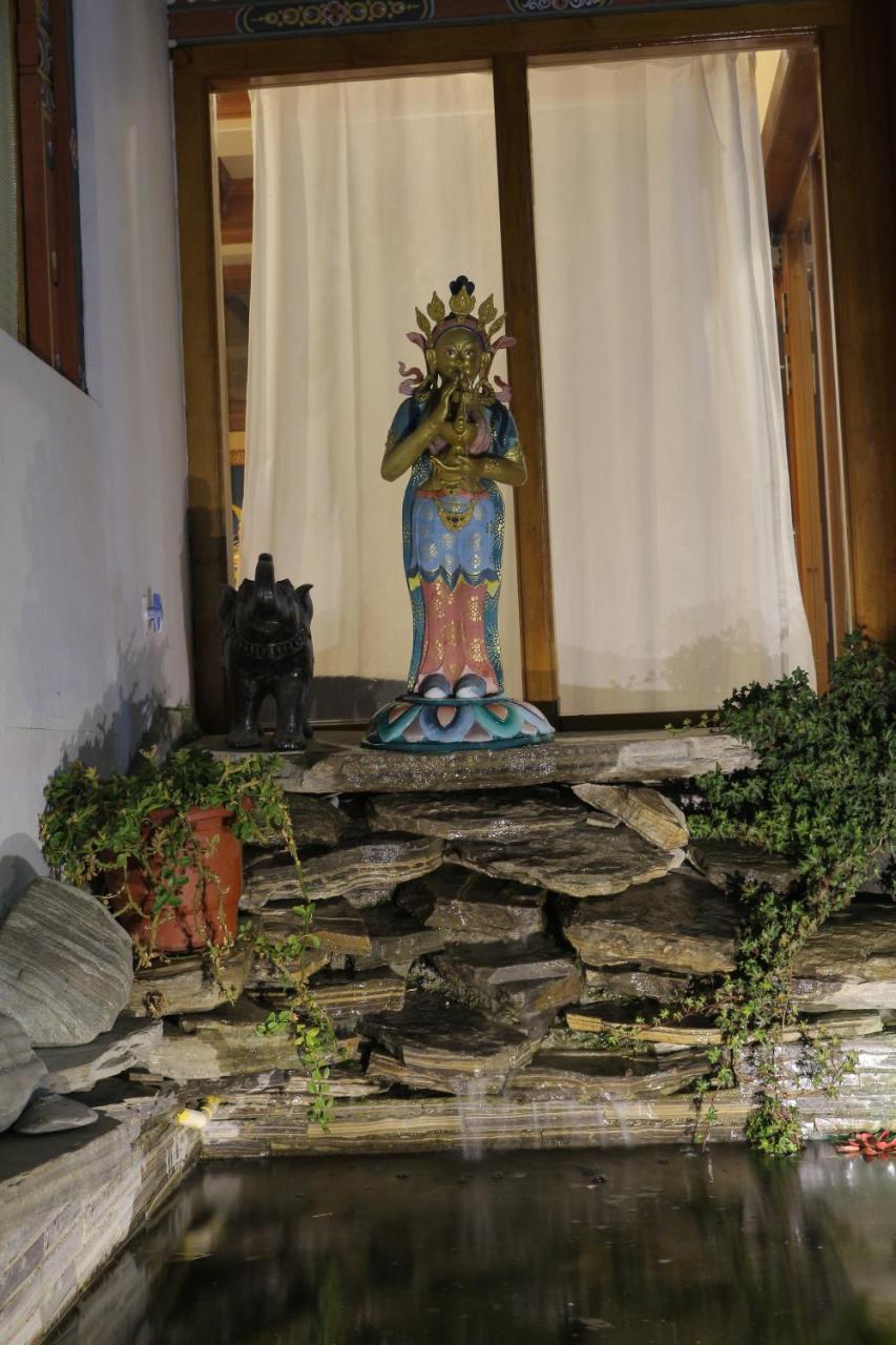 Kisa Villa ティンプー エクステリア 写真